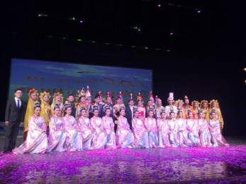 經典舞劇《絲路花雨》高校巡演福建站完美落幕