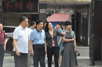 高志凌廳長在省隴劇院深入調研工作