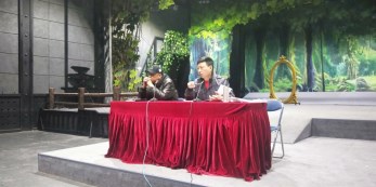 甘肅省話劇院傳達學習省政協和集團兩個會議精神