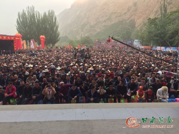 送戲下鄉入基層  助推文旅惠百姓——甘肅秦腔藝術劇院赴甘谷縣大象山開展演出活動