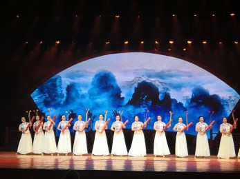 甘肅演藝集團優秀精準扶貧作品受邀參加第三屆中國西部優秀曲藝節目展演獲專家贊譽好評