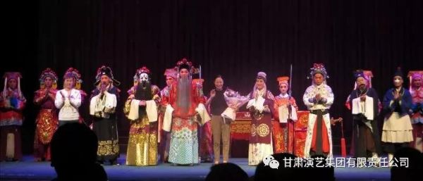 隴上梅花蘇鳳麗再次完美演繹經典竇娥冤　觀眾叫好戲迷追捧甘秦戲劇節演出受追捧