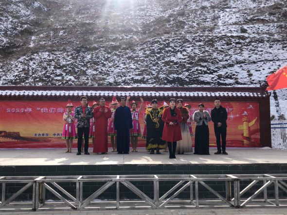 新春佳節送祝福 扶貧幫困暖人心